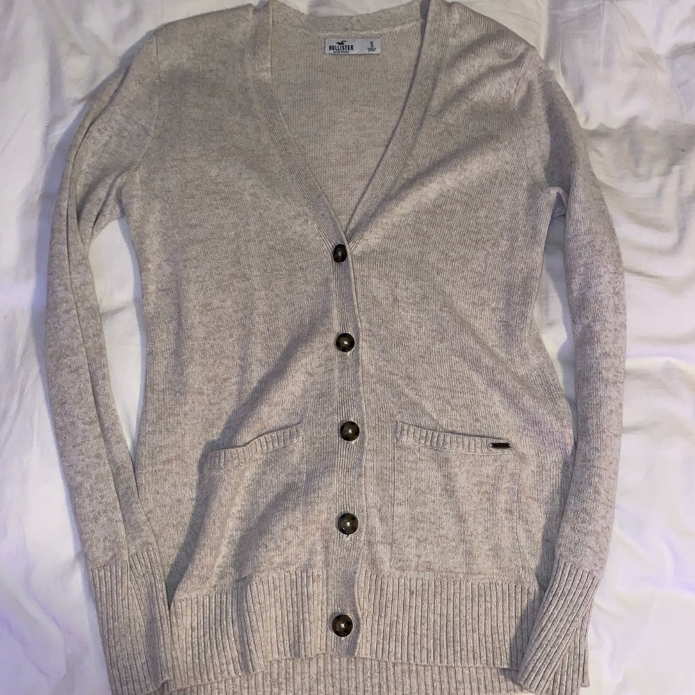 hollister button-up cardigan